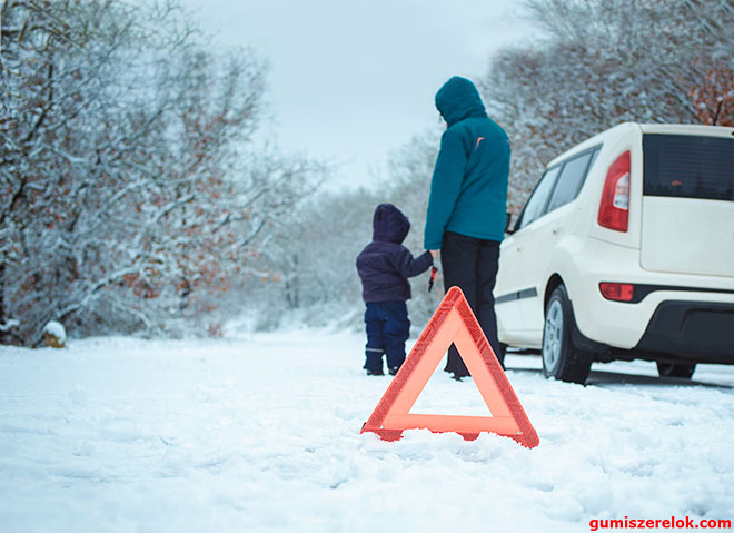 A téli időszakban nagyobb közlekedésbiztonsági kockázatot jelent a defekt, mint nyáron. A Bridgestone statisztikái szerint a defektek 23%-a sötétedés után következik be.