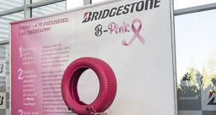 rózsaszín abronccsal és maszkosztással kampányolt a Bridgestone Tatabánya a rendszeres mellrák szűrés és önvizsgálat mellett.