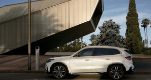 A Bridgestone az elektromos BMW iX-re fejleszt gumiabroncsot ultraalacsony gördülési ellenállással